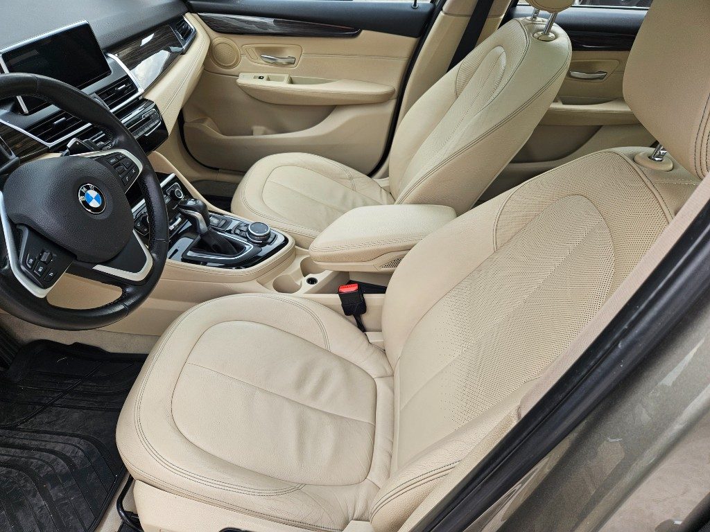 BMW 220 d xDrive Active Tourer Luxury aut. - 12