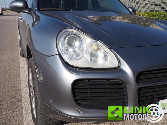PORSCHE CAYENNE 4.5 CAT TURBO*ASI* - foto 36