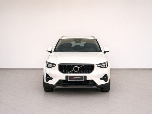 VOLVO XC40 B3 CORE AUTO - foto 5