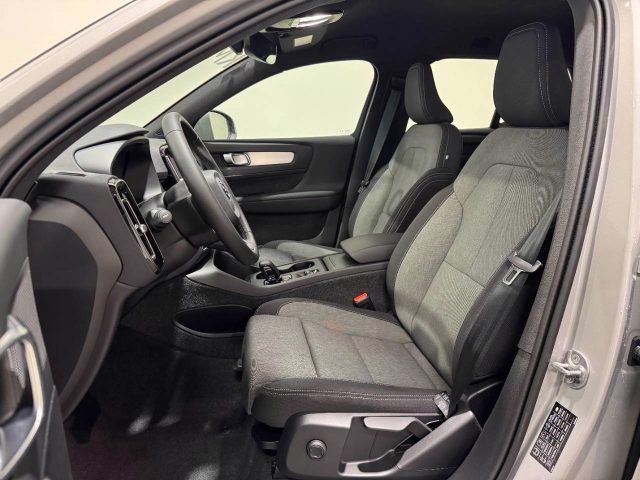 VOLVO XC40 B3 CORE AUTO - foto 9