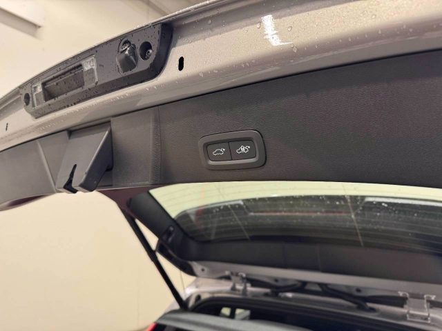 VOLVO XC40 B3 CORE AUTO - foto 13