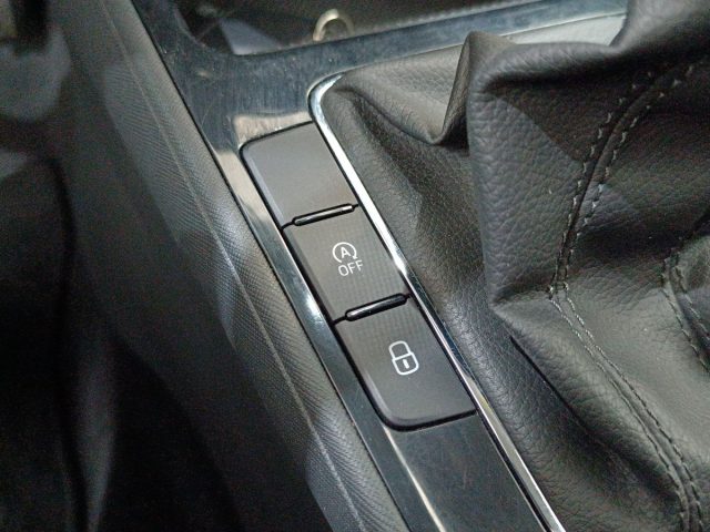 SKODA FABIA 1.0 MPI 80 CV 130 EDITION - foto 22