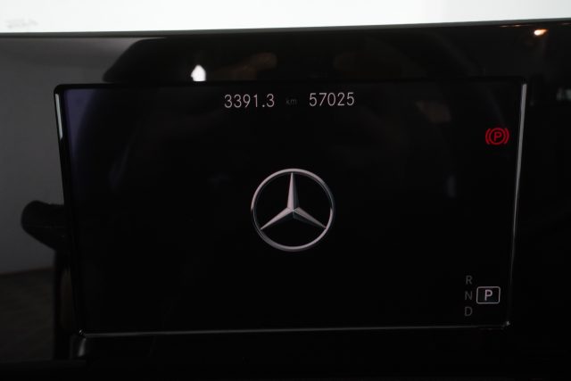 MERCEDES-BENZ CLA SSE GLA GLA 200 D AUTOMATIC BUSI - foto 15