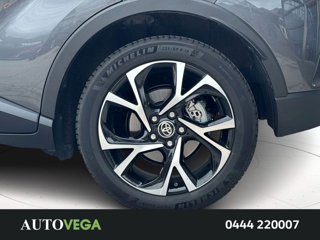immagine usato TOYOTA C-HR 2.0h comfort e-cvt