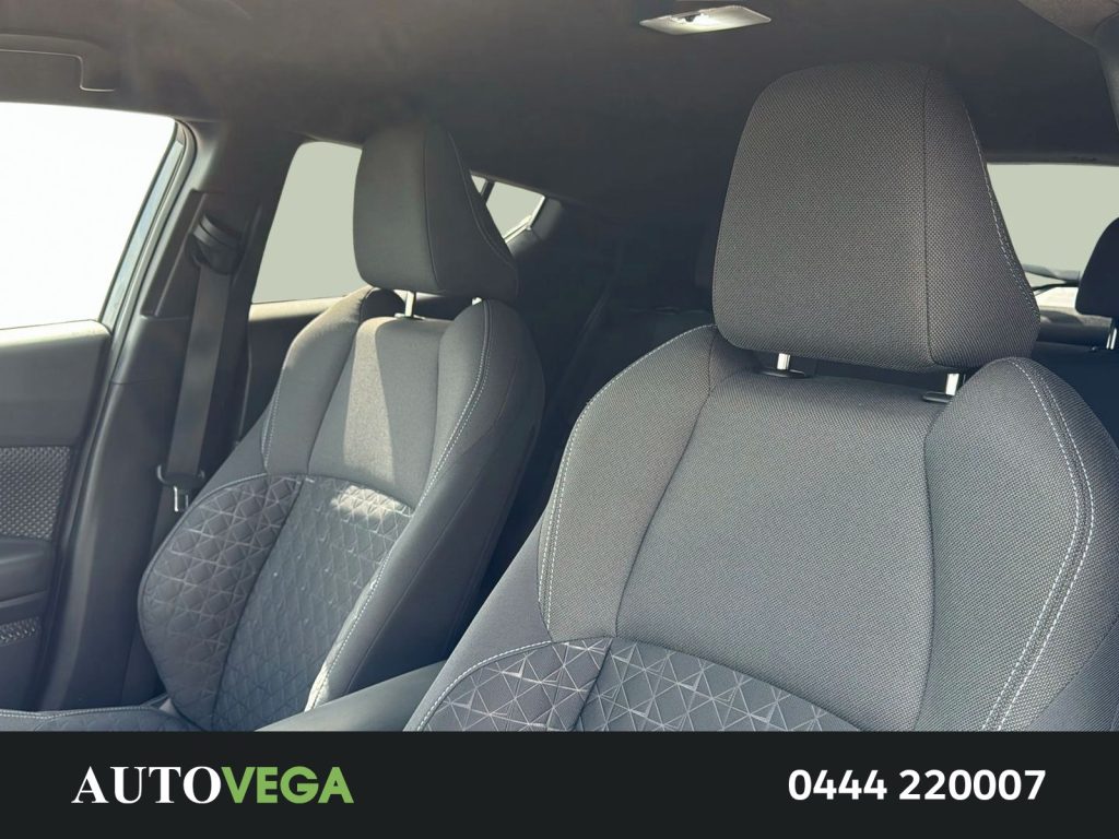 immagine usato TOYOTA C-HR 2.0h comfort e-cvt