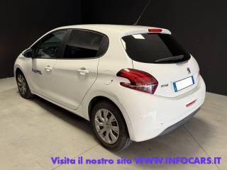 PEUGEOT 208 usata, con Airbag