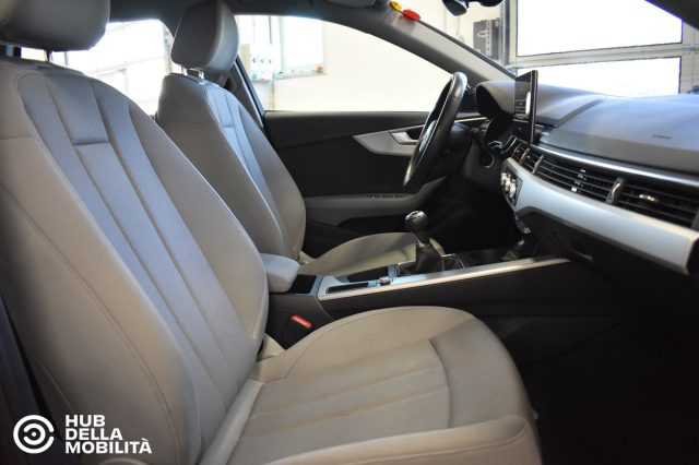 AUDI A4 AVANT 35 TFSI - foto 18