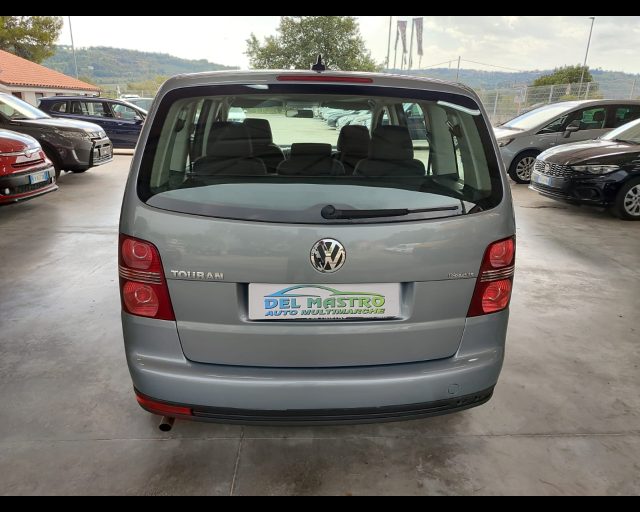 VOLKSWAGEN TOURAN 2.0 TRENDLINE ECOFUEL - foto 8