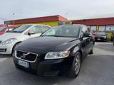 VOLVO V50 D2 R-design