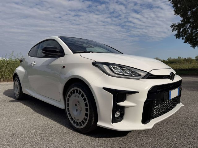 TOYOTA YARIS GR YARIS 1.6T CIRCUIT WRC AUTO S - foto 4
