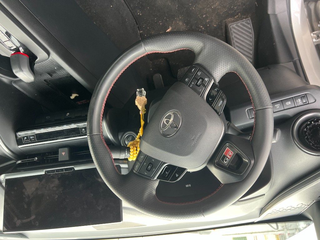 Immagine di TOYOTA C-HR 2.0 PHEV GR Sport del 08/2024 km 84566