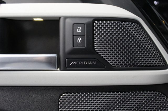 LAND ROVER DEFENDER 90 3.0D I6 250 CV AWD - foto 6