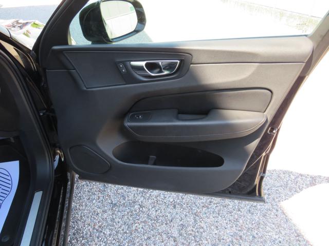 VOLVO XC60 usata 25