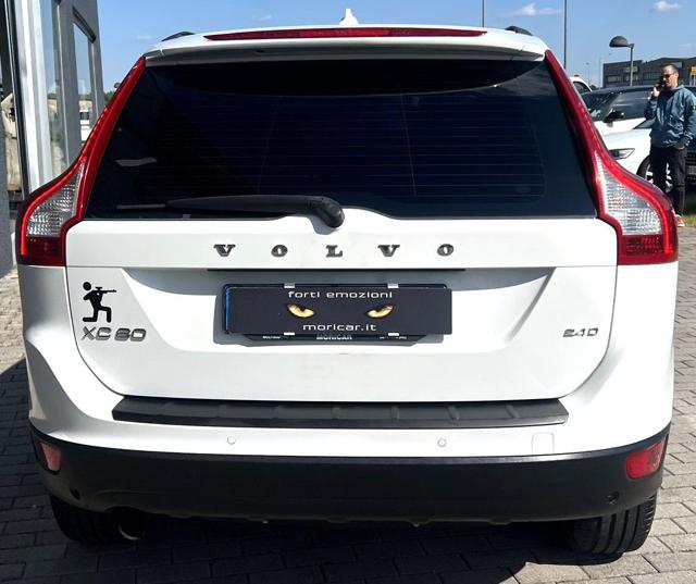 VOLVO XC60 2.4 D 175 CV FWD DRIVE MOMENTUM - foto 12