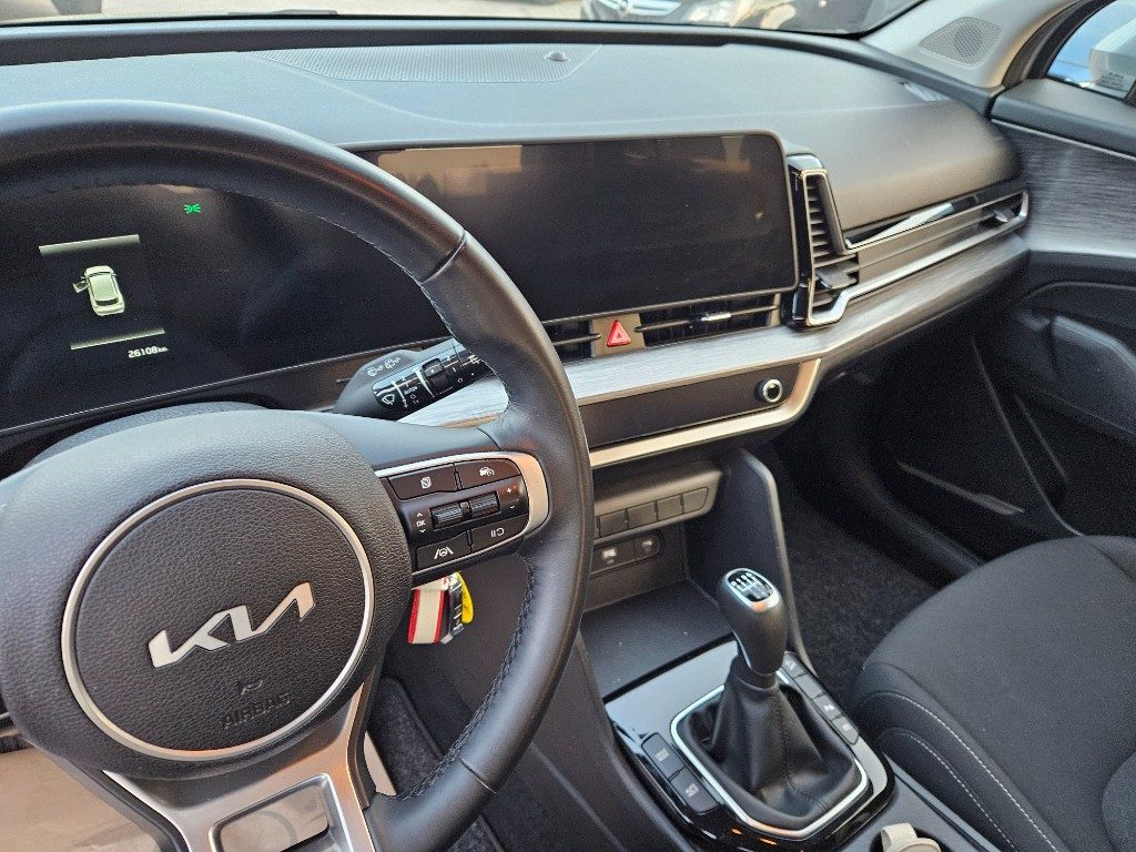 KIA Sportage 1.6 TGDi HYBRID - 5