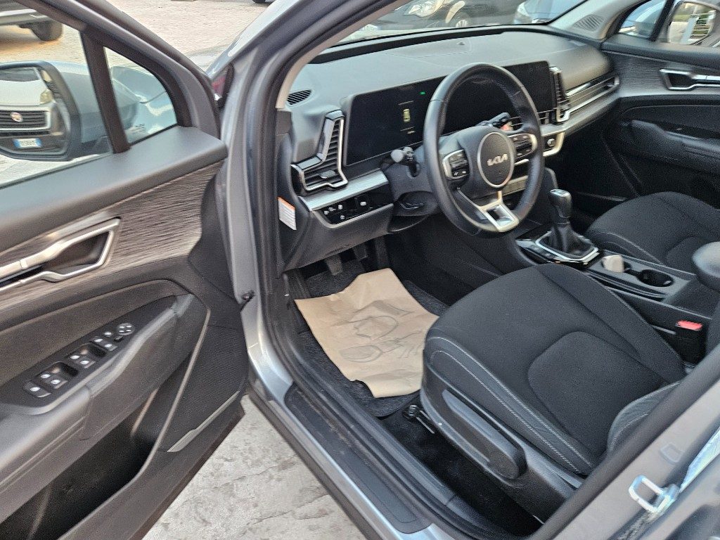 KIA Sportage 1.6 TGDi HYBRID - 7