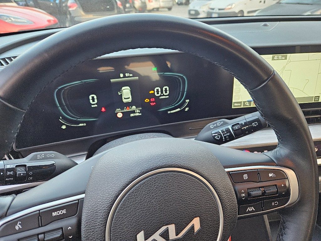 KIA Sportage 1.6 TGDi HYBRID - 9