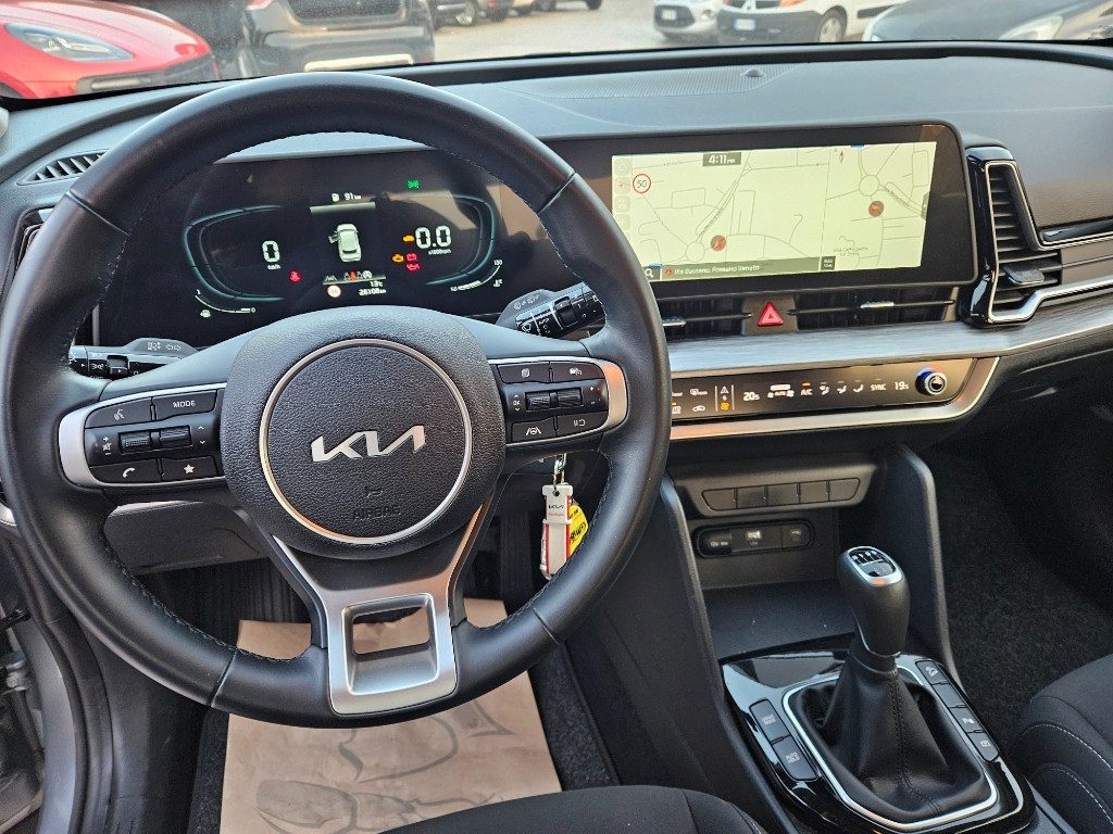 KIA Sportage 1.6 TGDi HYBRID - 10
