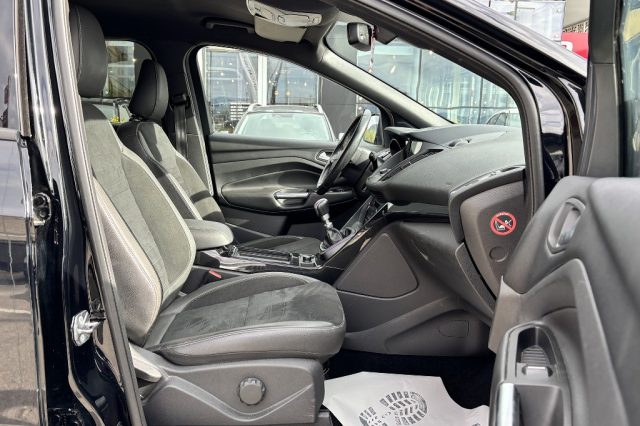 FORD KUGA 2.0 TDCI 150 CV S&S 4WD ST-LINE - foto 8