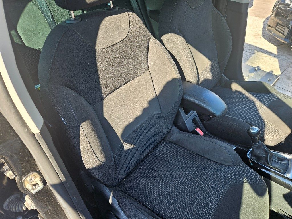CITROEN C3 1.4 Exclusive - 13