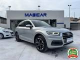AUDI Q5 40 TDI quattro S tronic Business Sport