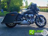 HARLEY-DAVIDSON FLHX Street Glide 2011