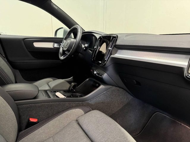 VOLVO XC40 B3 CORE AUTO - foto 12
