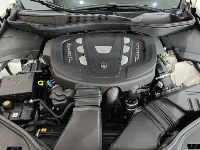 MASERATI LEVANTE V6 DIESEL AWD - foto 27