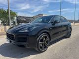 PORSCHE Cayenne Coupé 3.0 V6 E-Hybrid Platinum Edition