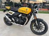 TRIUMPH Speed 400 Tracker