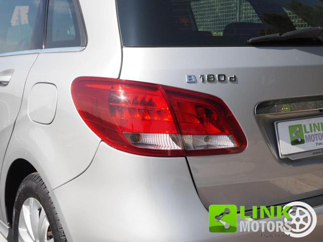 MERCEDES-BENZ B 180 D AUTOMATIC SPORT - foto 29