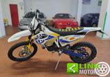 HUSQVARNA TE 125 .