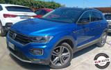 VOLKSWAGEN T-Roc 1.6 TDI visibile in sede tetto/virtual