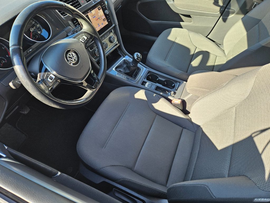 VOLKSWAGEN Golf Variant 1.6 TDI 115 CV Executive BlueMotion Technology - 8