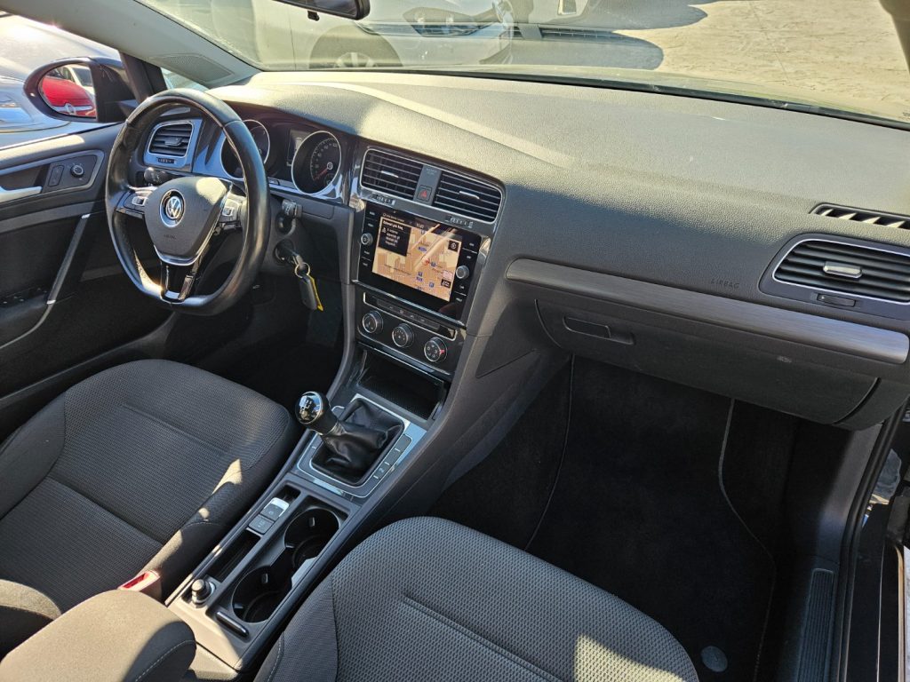 VOLKSWAGEN Golf Variant 1.6 TDI 115 CV Executive BlueMotion Technology - 13