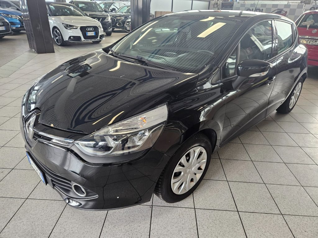 RENAULT Clio 1.5 dCi 8V 75CV 5 porte Wave - 2