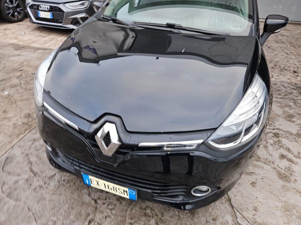 RENAULT Clio 1.5 dCi 8V 75CV 5 porte Wave - 6
