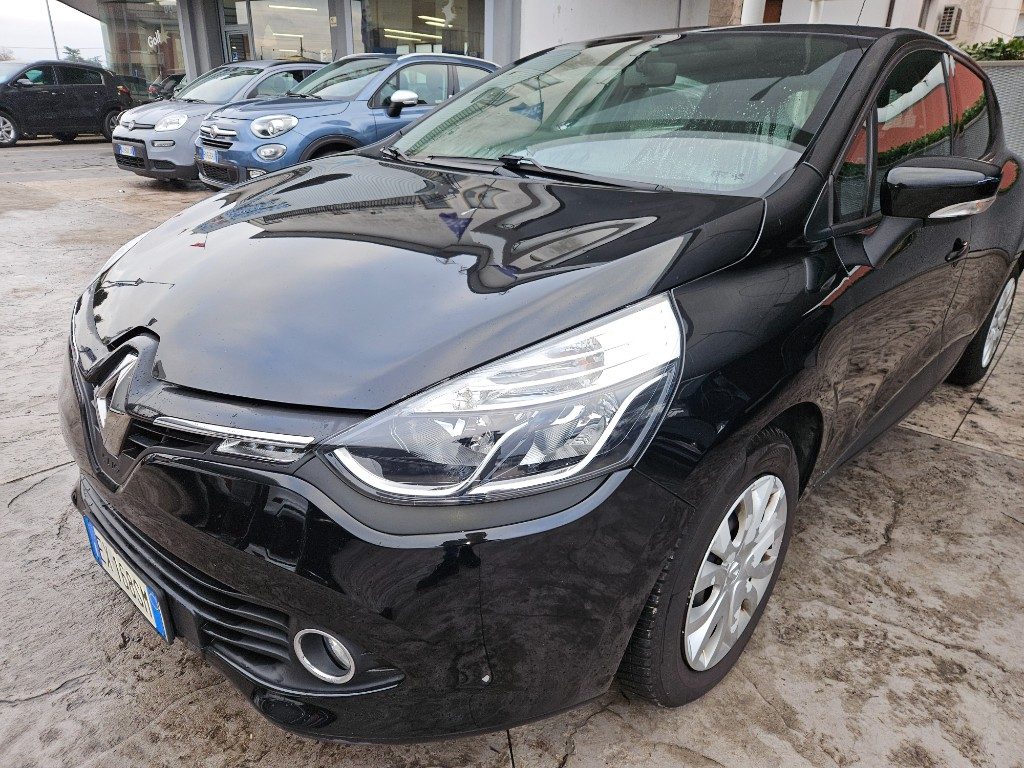 RENAULT Clio 1.5 dCi 8V 75CV 5 porte Wave - 15