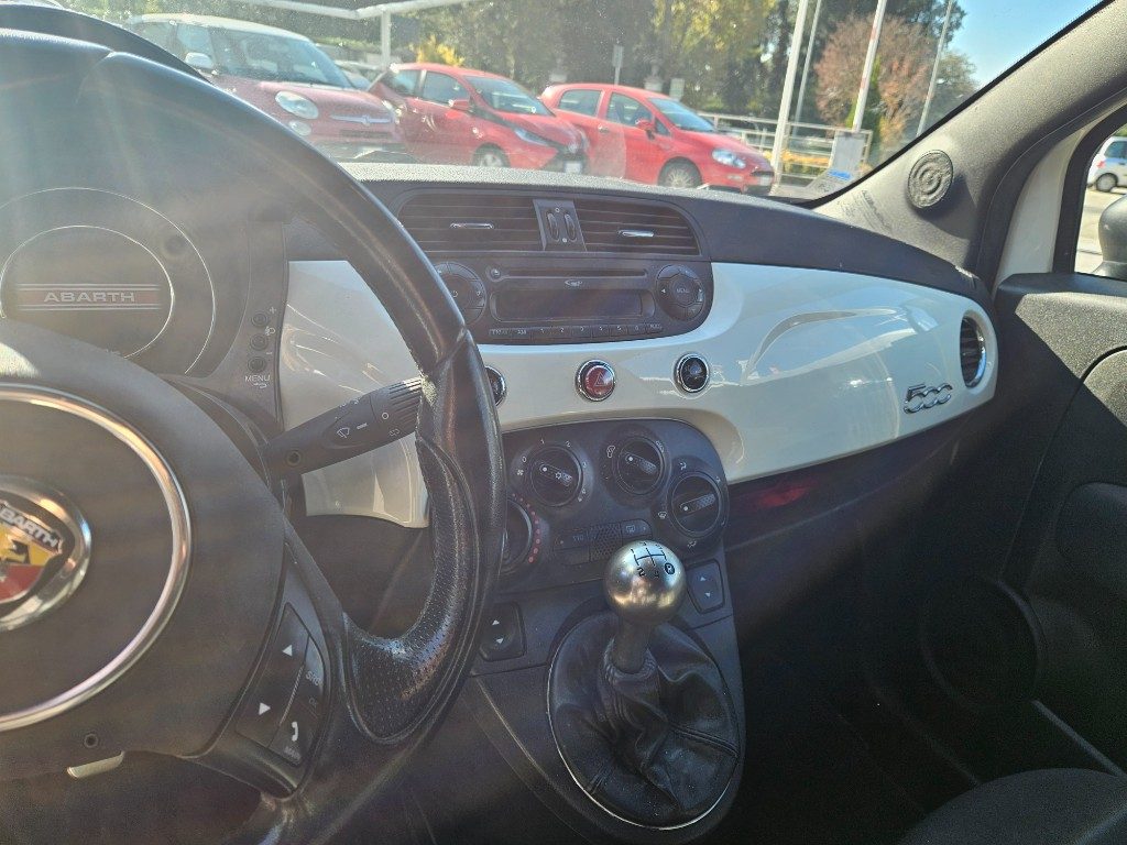 ABARTH 500 1.4 Turbo T-Jet Custom - 12