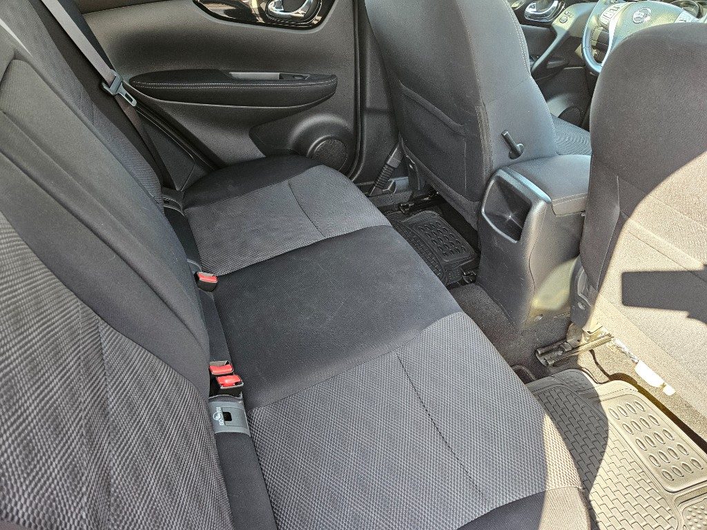 NISSAN Qashqai 1.6 dCi 4WD Tekna - 9