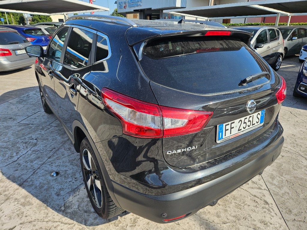 NISSAN Qashqai 1.6 dCi 4WD Tekna - 12