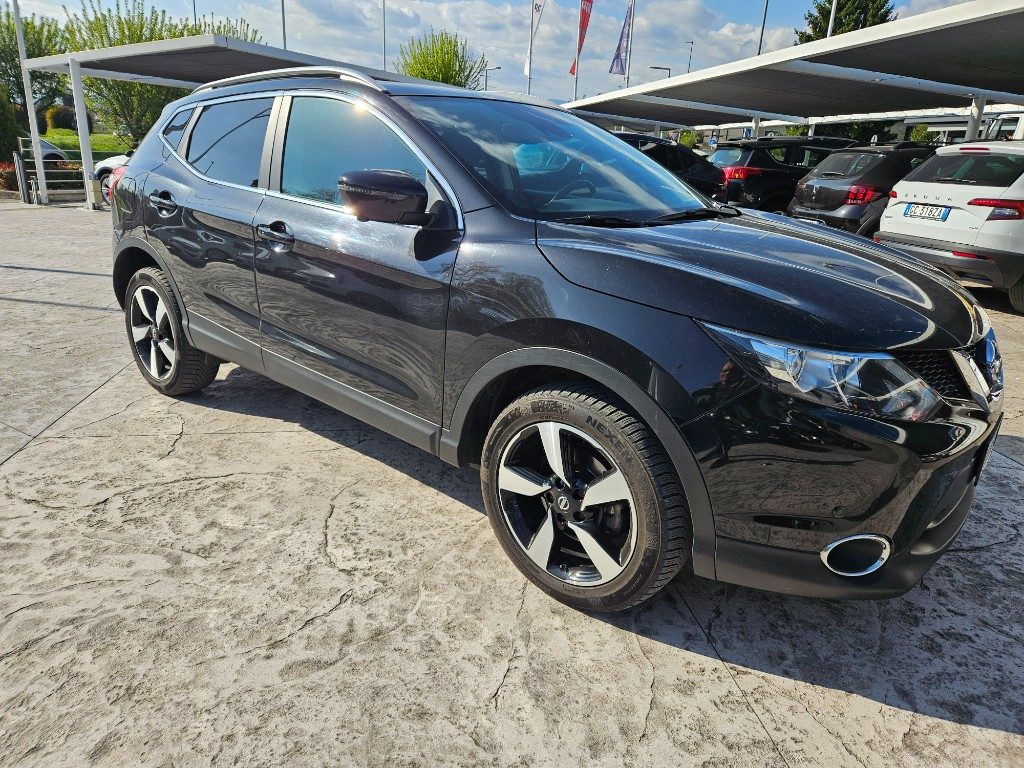 NISSAN Qashqai 1.6 dCi 4WD Tekna - 28
