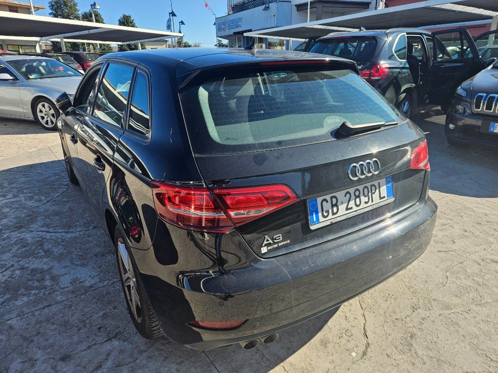 AUDI A3 SPB 35 TDI S tronic Advanced BLACK EDITION - 11