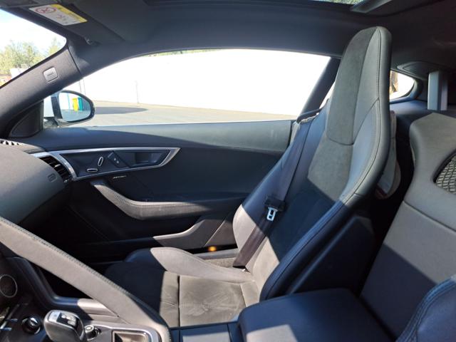 JAGUAR F-TYPE 2.0 AUT. COUPÉ R-DYNAMIC BLACK - foto 27