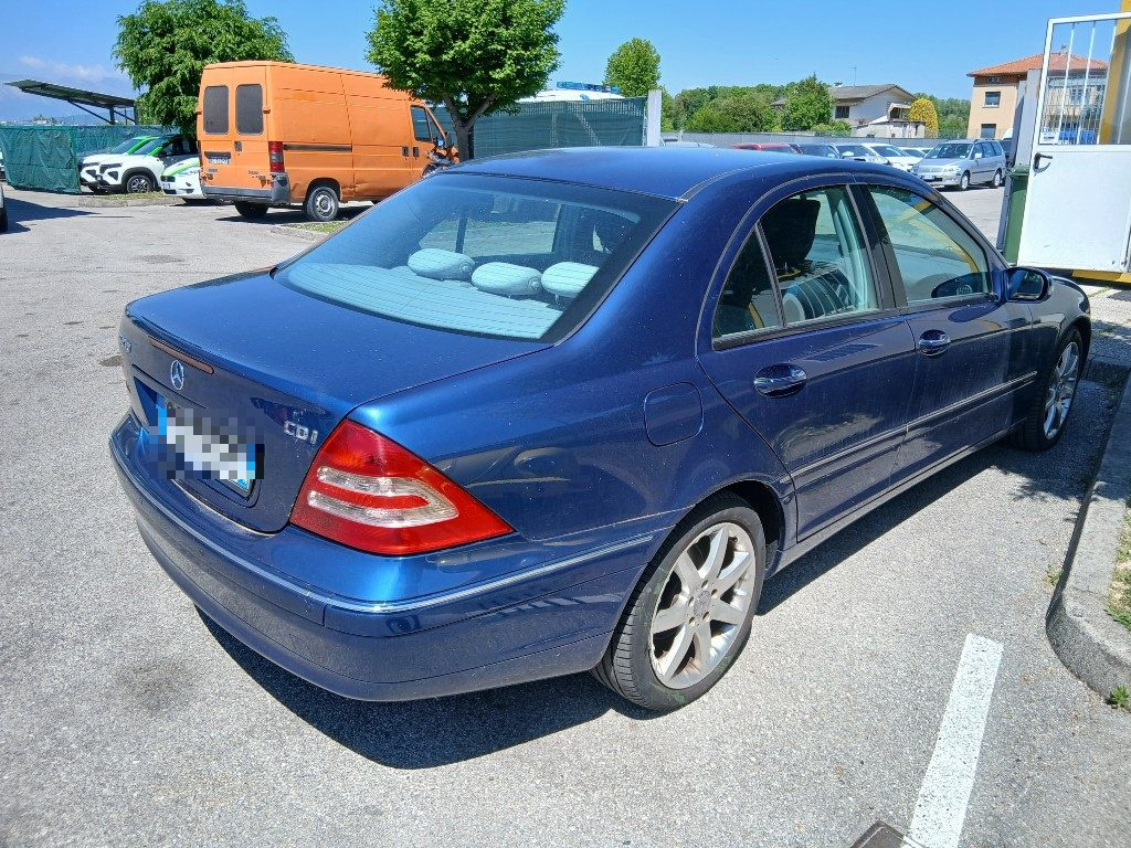Immagine di MERCEDES-BENZ C 270 CDI cat Elegance del 07/2003 km 300477