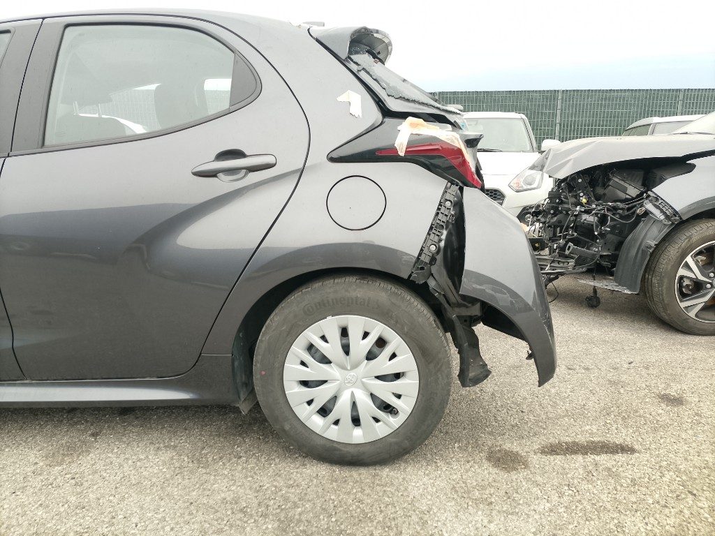 Immagine di TOYOTA Yaris 1.5 Hybrid 5 porte del 12/2024 km 22761