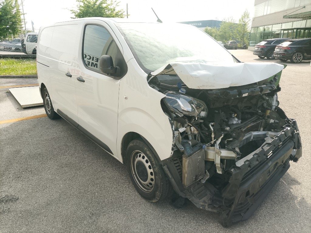 Immagine di TOYOTA Proace 1.5D 120CV S&S del 10/2023 km 80777