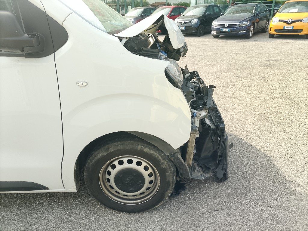 Immagine di TOYOTA Proace 1.5D 120CV S&S del 10/2023 km 80777