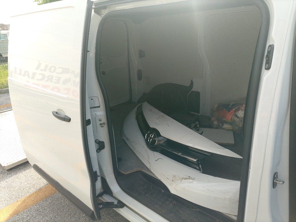 Immagine di TOYOTA Proace 1.5D 120CV S&S del 10/2023 km 80777