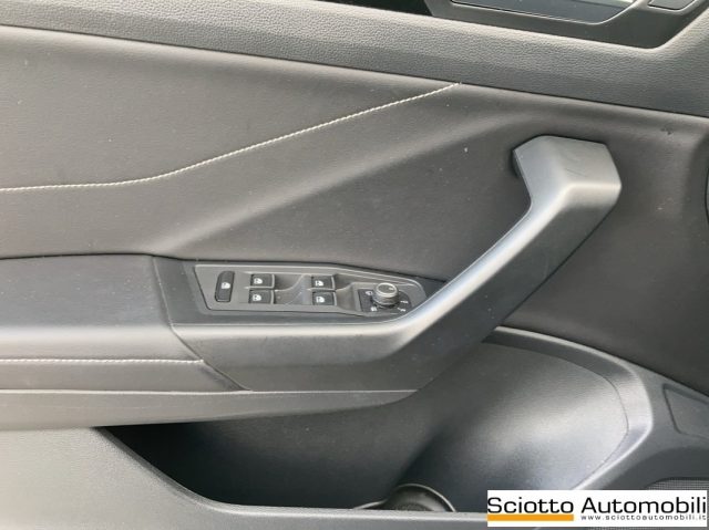 VOLKSWAGEN T-ROC 1.5 TSI ACT R-LINE - foto 12
